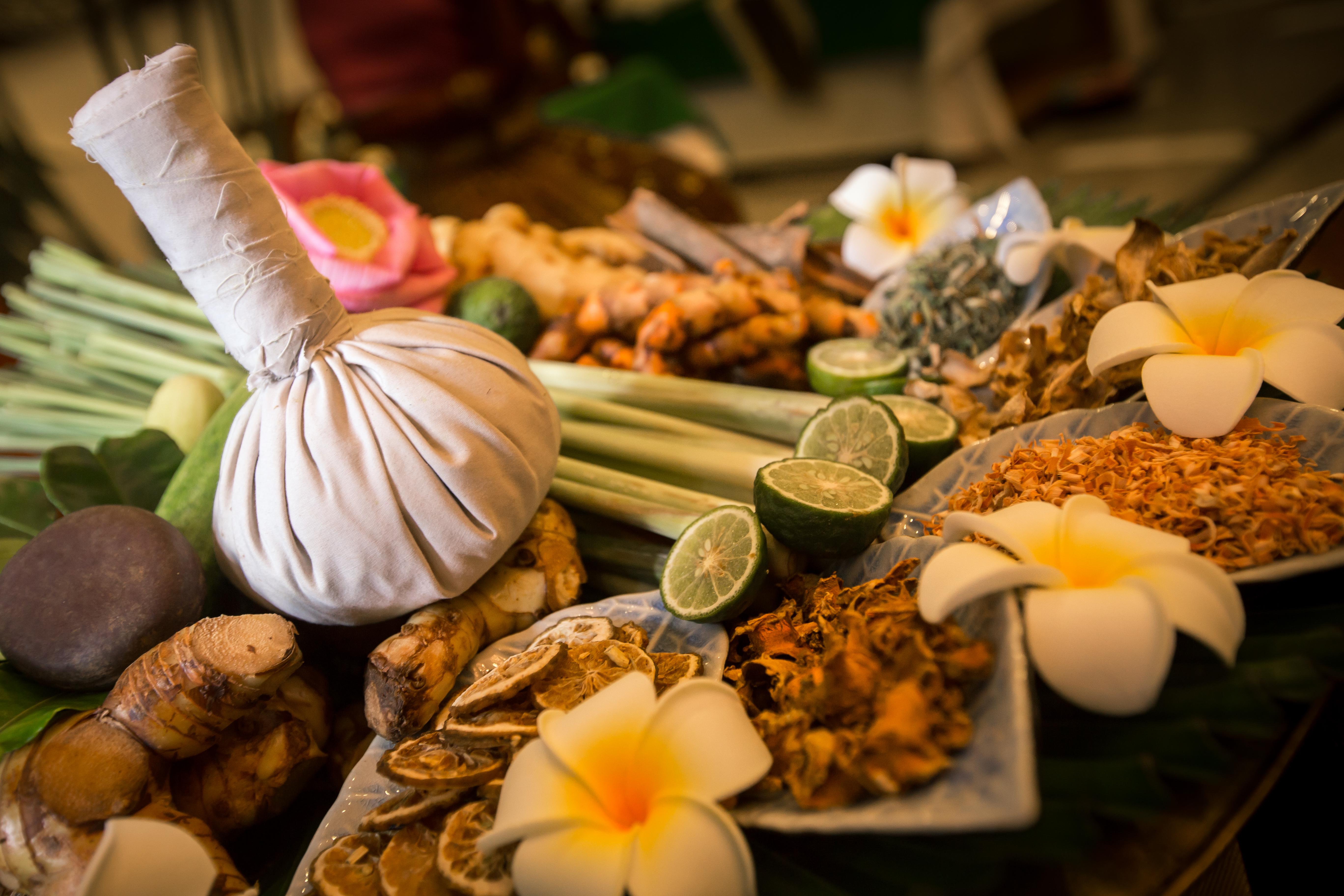 Empress Residence Resort And Spa Siem Reap Exteriör bild