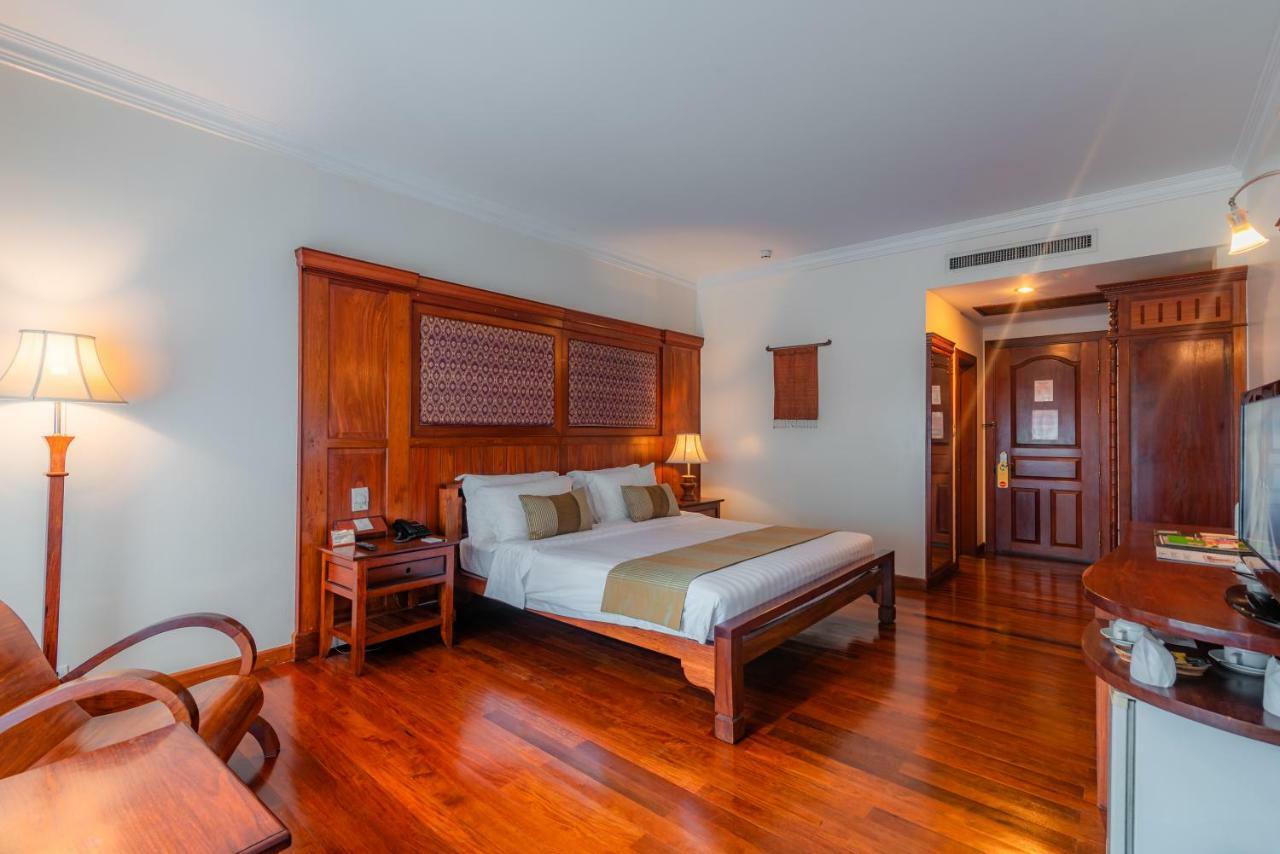 Empress Residence Resort And Spa Siem Reap Exteriör bild